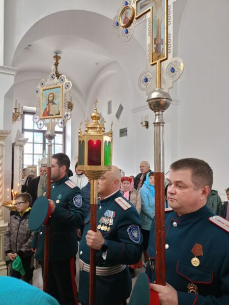 Храм